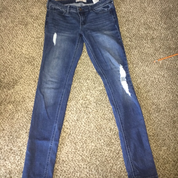 SOLD ON MERCARI - Picture 2 of 7