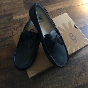 Men’s size 12 ugg slip ons