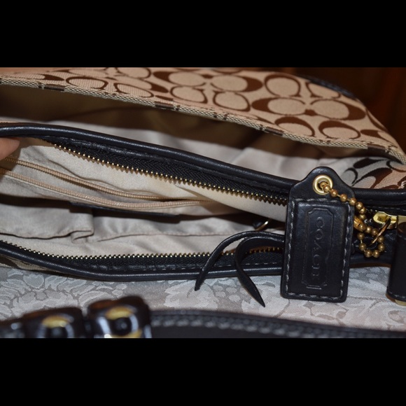 Brand New Coach Handbag - Picture 4 of 4