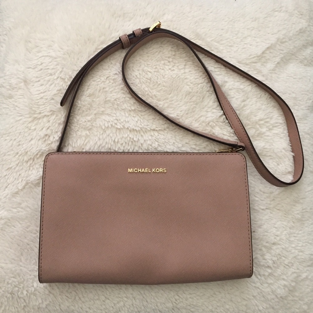 Michael Kors Jet Set Large Messenger Crossbody