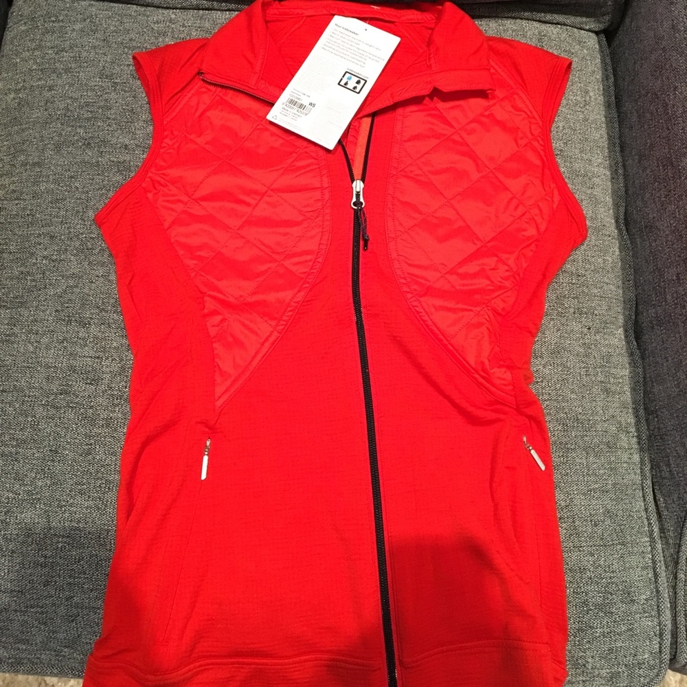 NWT Icebreaker Women's Ellipse Vest