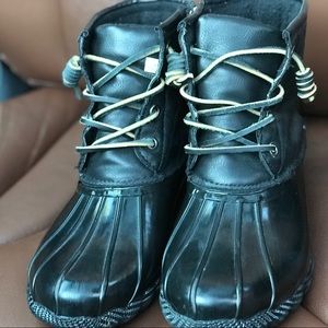 Steve Madden duck boots