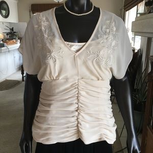 Bandolino blouse