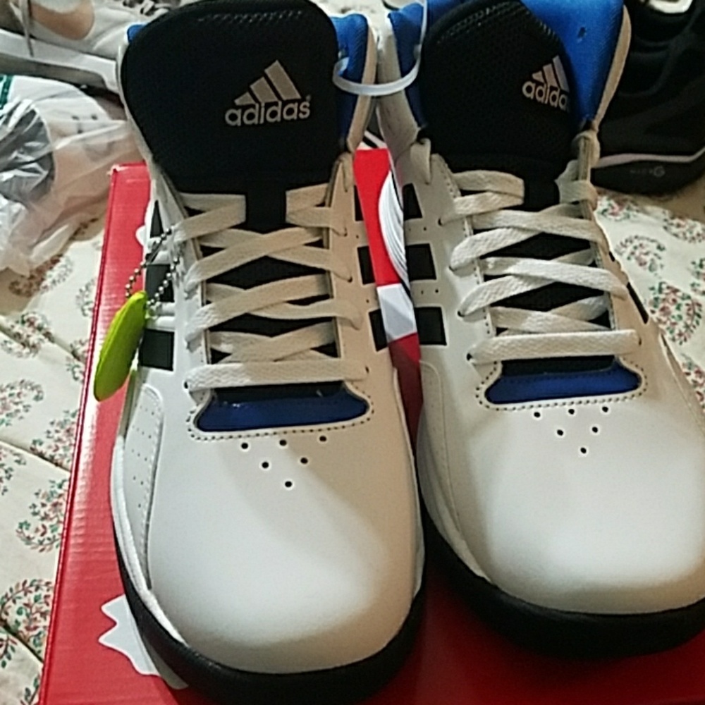 NEW ADIDAS CLOUD FOAM