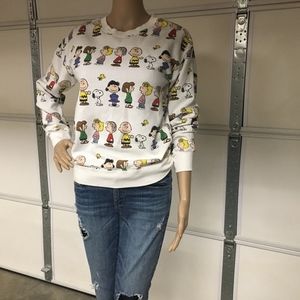 Peanuts snoopy charlie brown sweatshirt size S