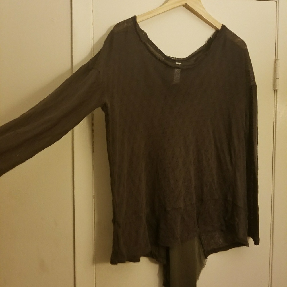 Shirt - Picture 3 of 4