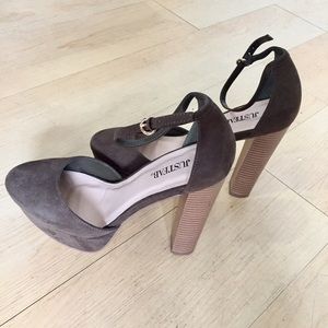 JustFab Faux Suede Platform Heel *Olive*