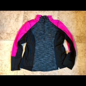 New zip collar active top