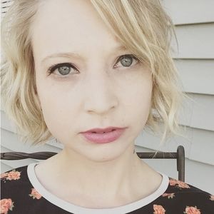 Meet your Posher, Erin