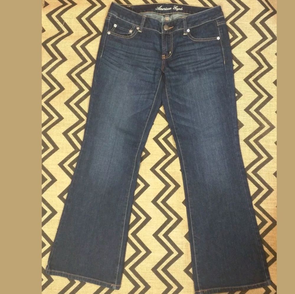 American Eagle Jean Size 8 Short
