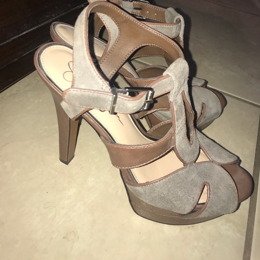 Jessica Simpson high heels