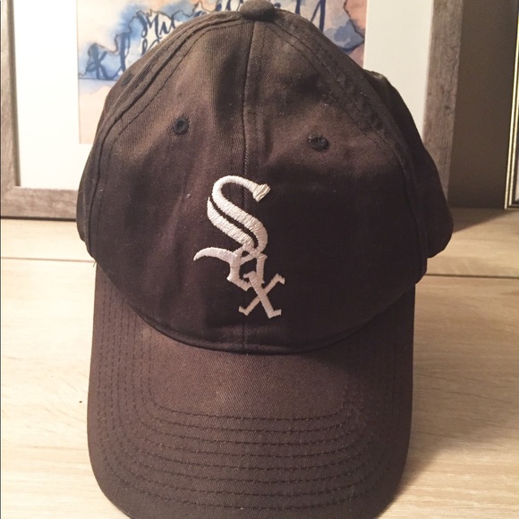 genuine merchandise baseball hats