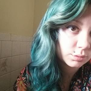 Meet your Posher, Ally