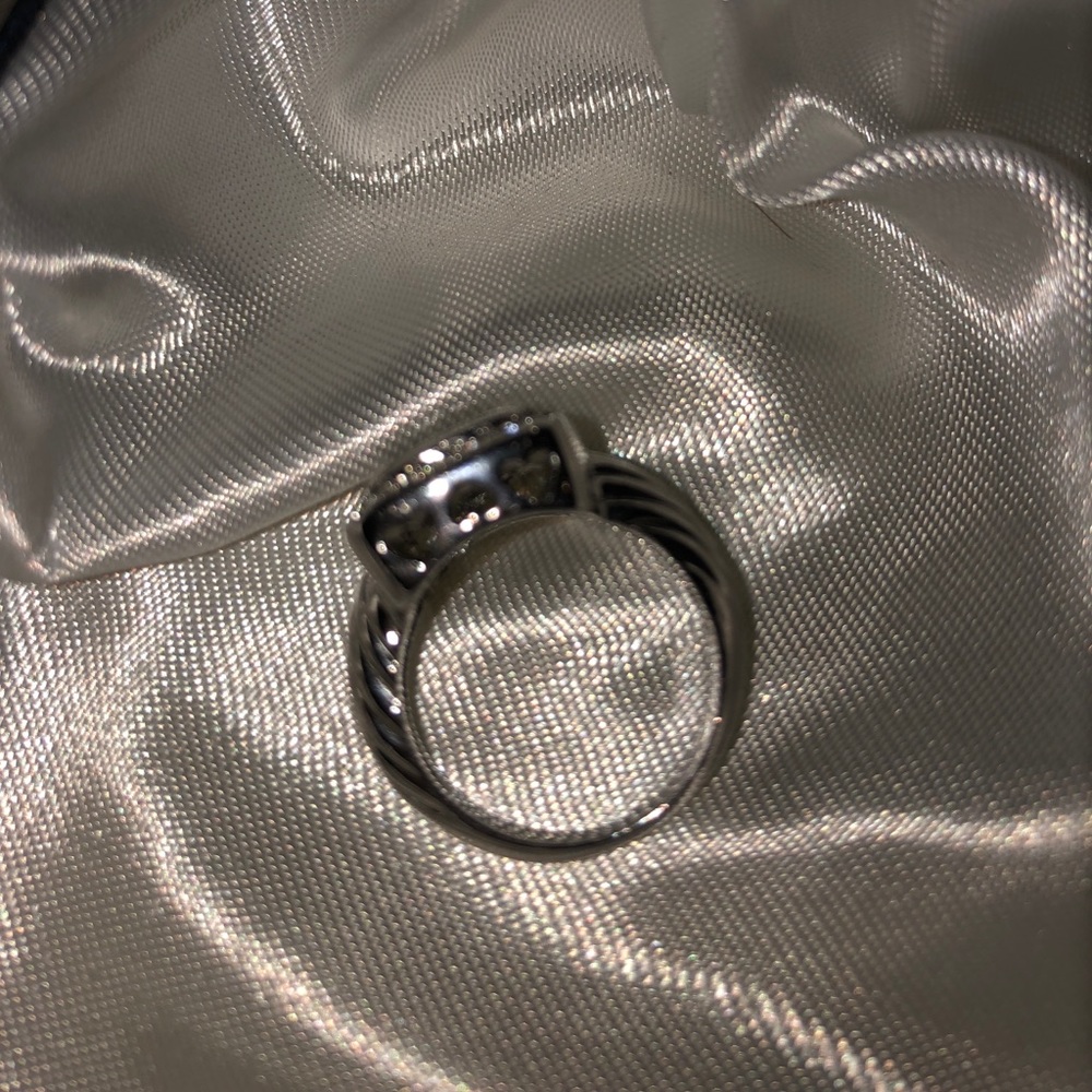 Cocktail ring - Picture 2 of 2