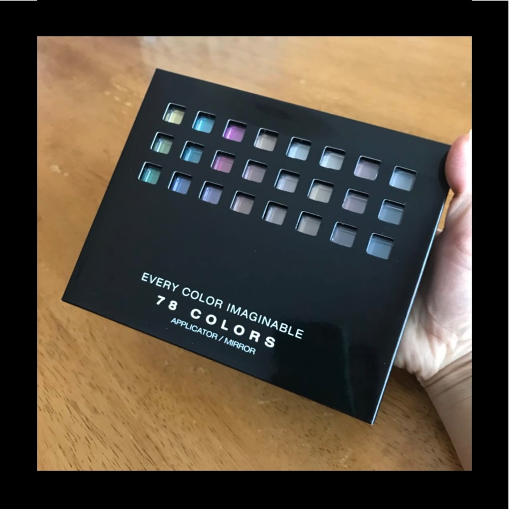 New 78 Colors eyeshadow palette - Picture 3 of 4