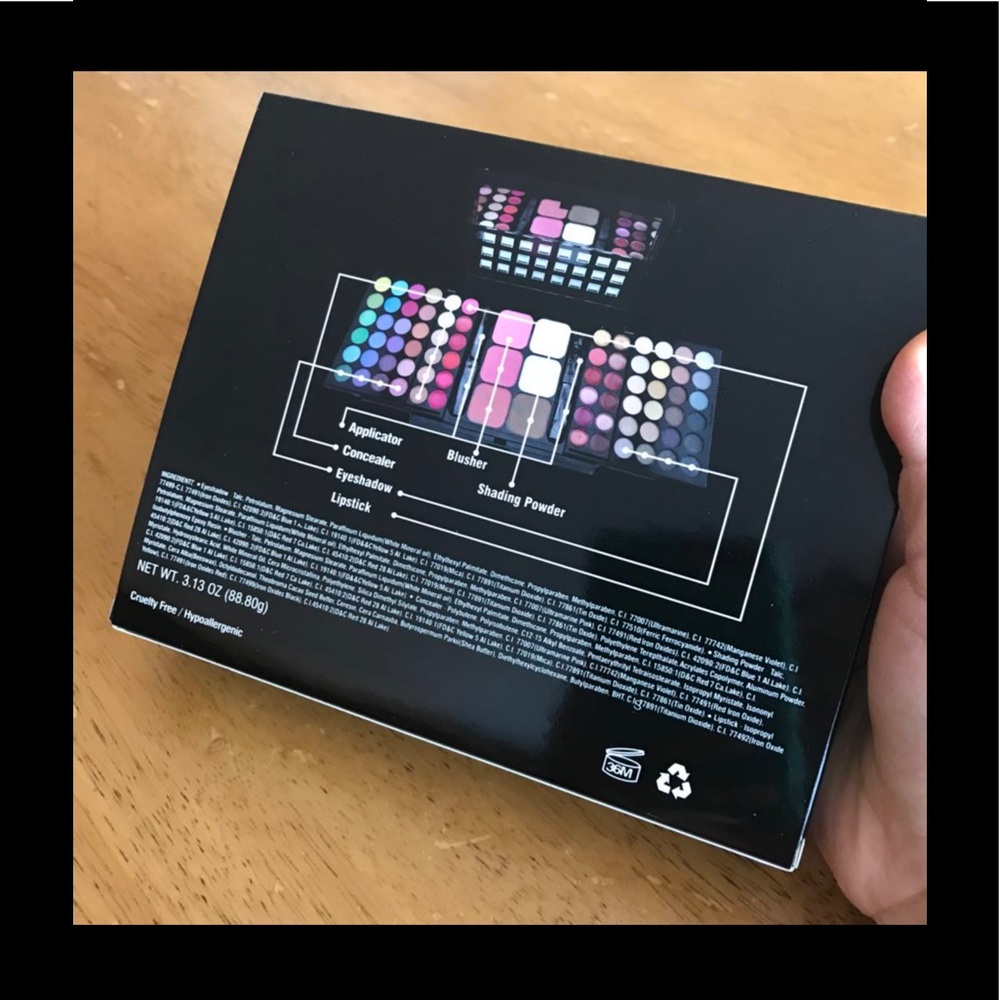 New 78 Colors eyeshadow palette - Picture 4 of 4