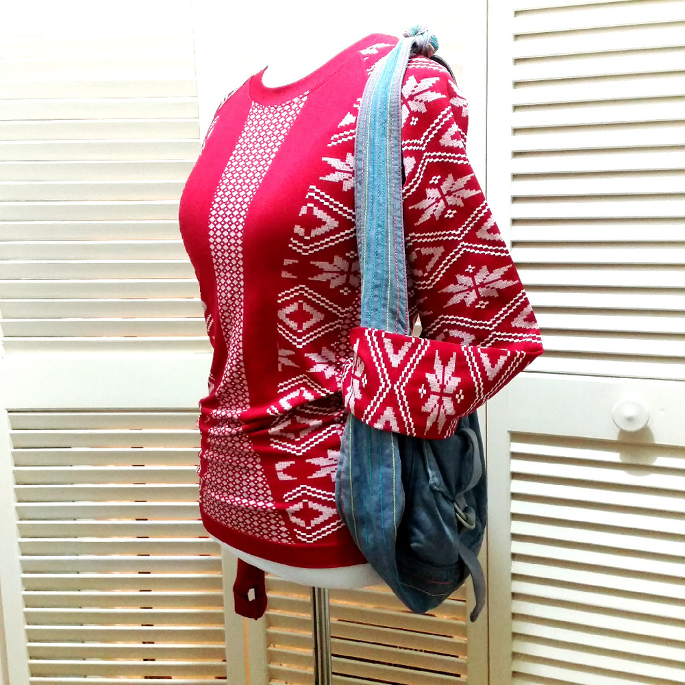*CLIMAWEAR* seamless snowflake top w/ thumbholes