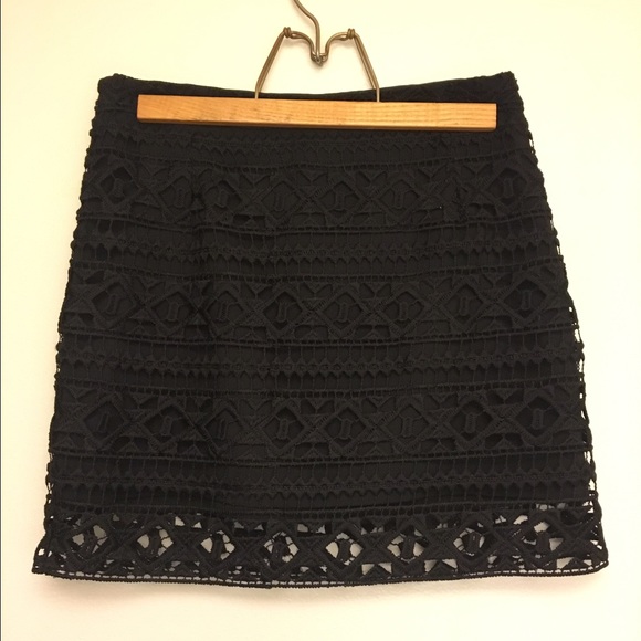 BRAND NEW With Tags Drew/Abbeline Black Lace Skirt - Picture 2 of 3