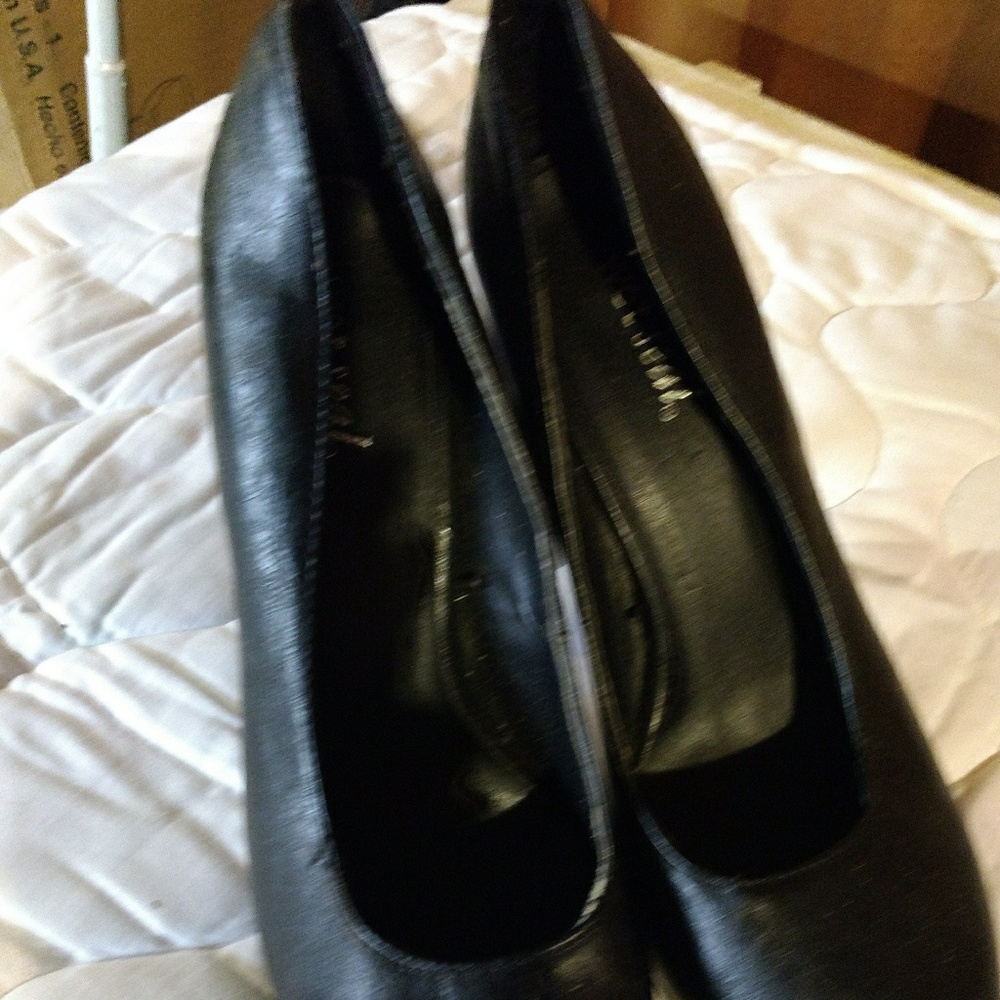 Size 10 heels black