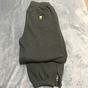Gray ecko sweatpants