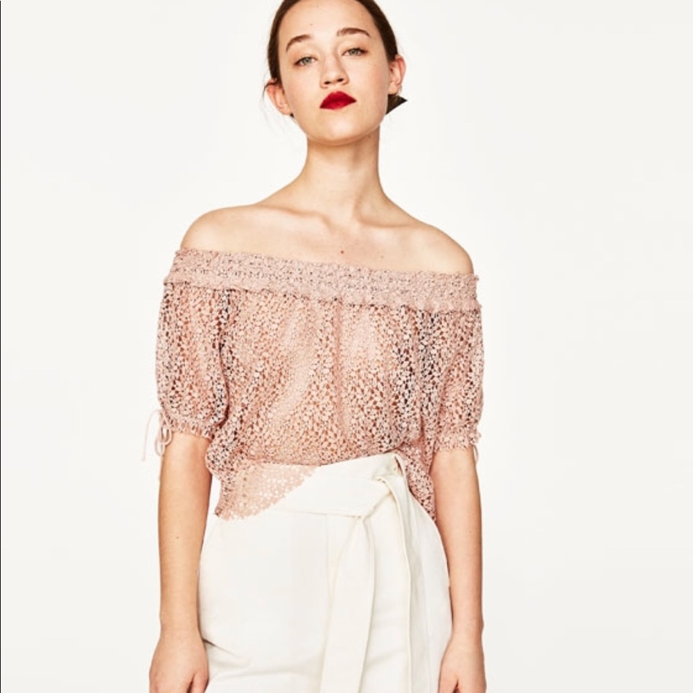OFF-THE-SHOULDER lace blush pink, taupe top
