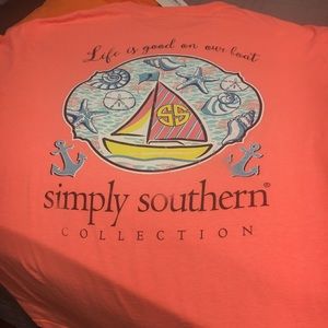 Simply Southern Tshirt / NWT Large