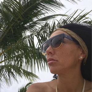 Meet your Posher, Tara