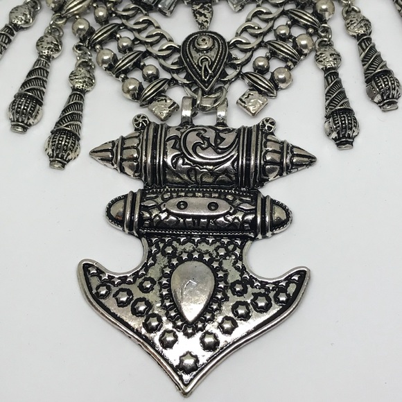 Statement Necklace - Picture 3 of 3