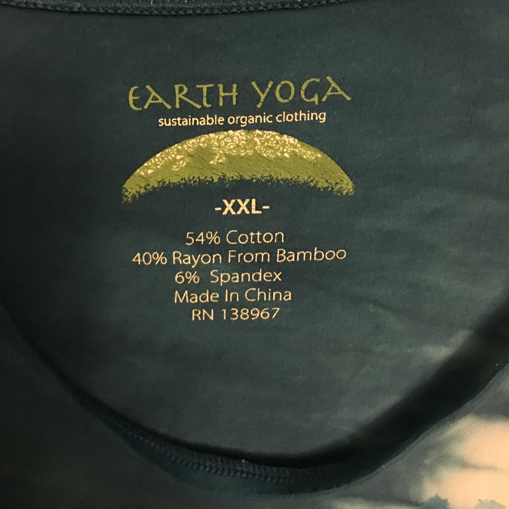 Earth Yoga Brand  tee