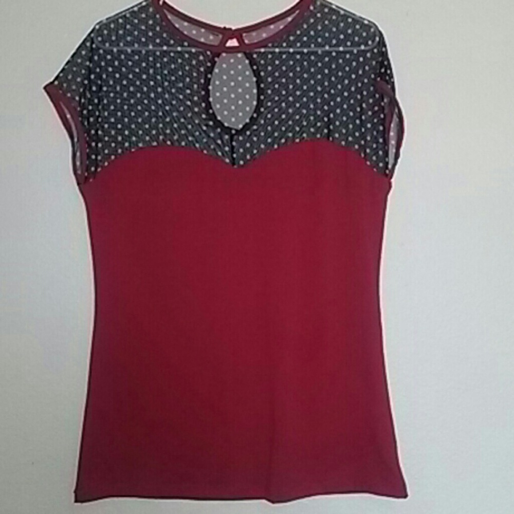 Rock Steady Hearts Only Top