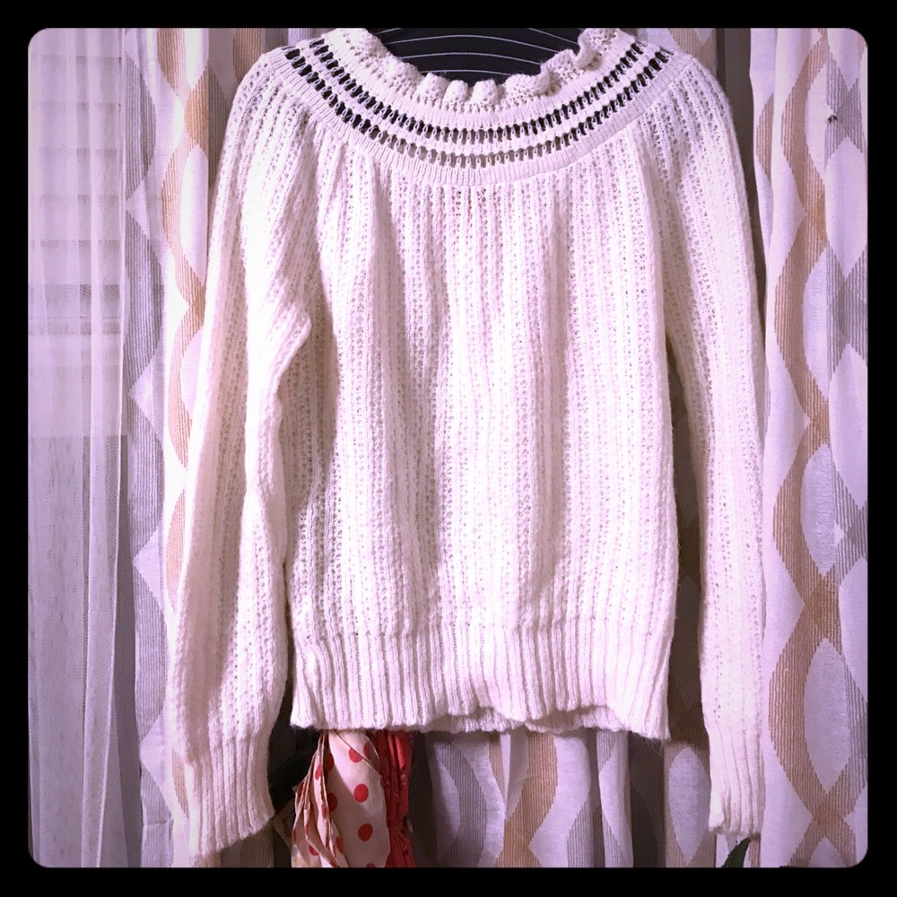 Vintage Off-White Sweater with Ruffle Neckline