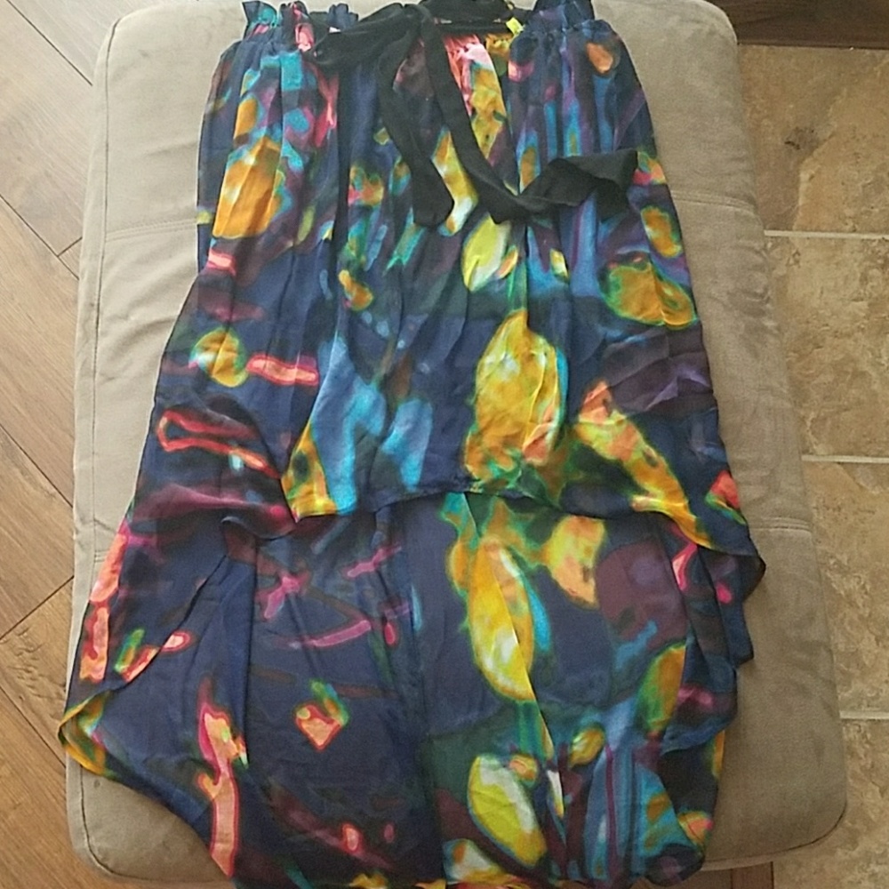 NWT High low skirt