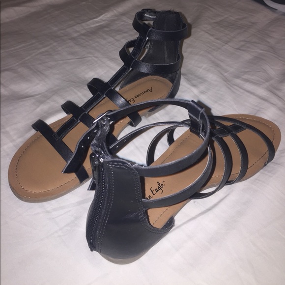 American Eagle sandals - Picture 3 of 3