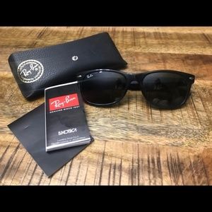 Ray-ban New Wayfarer Classic Sunglasses