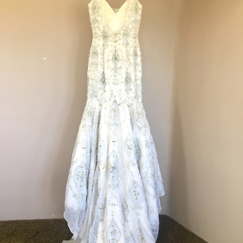 Stephen Yearick Bridal Gown ivory Size 2 - Picture 5 of 8