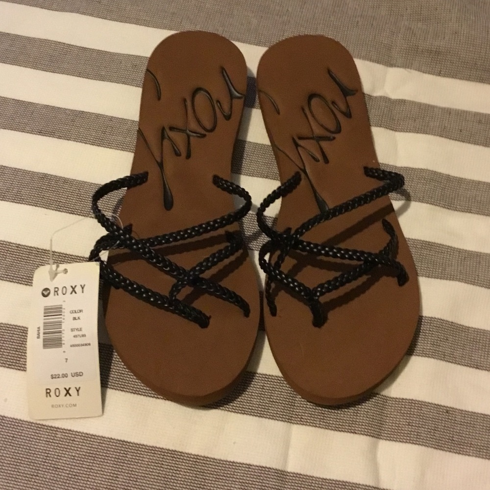 Brand New Size 7 Roxy Sandals