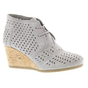 TOMS Desert Wedge Booties