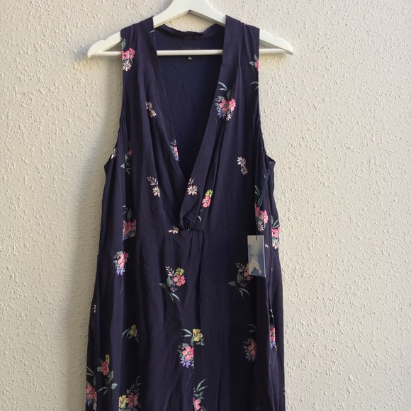 Majorelle Twist Front COPACABANA Floral Midi Dress - Picture 5 of 8