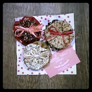 Set of three girls clips