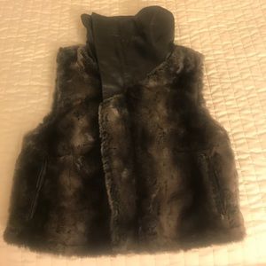 Bebe leather & faux fur vest