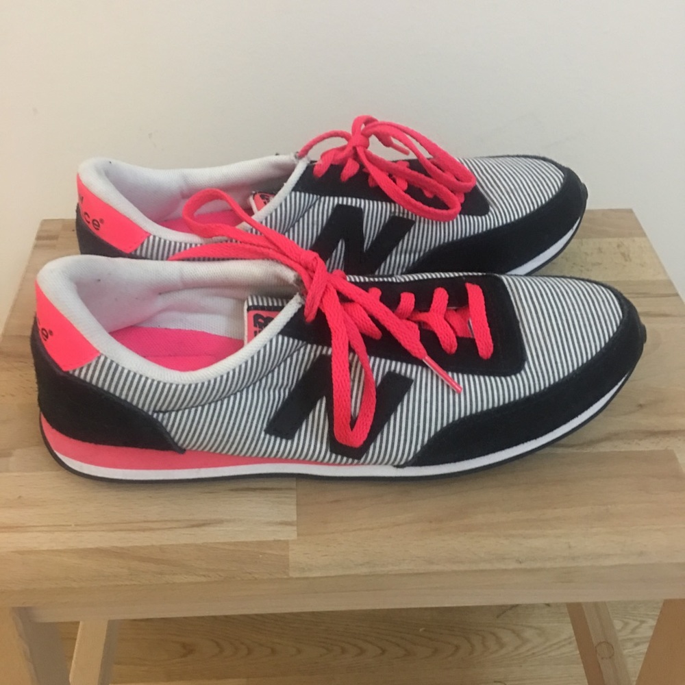 New Balance Patterned Sneakers