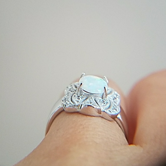 Opal Sapphire Sterling silver Engagement Ring - Picture 7 of 7