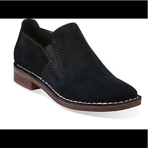Clark’s Black Suede Women’s Loafers
