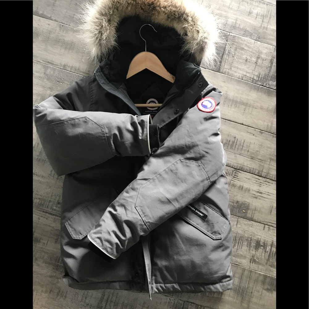 Canada goose boys Size L