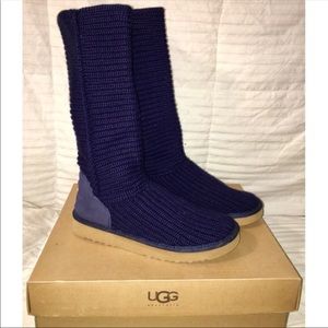 New UGG Knit Crochet Boots size 9