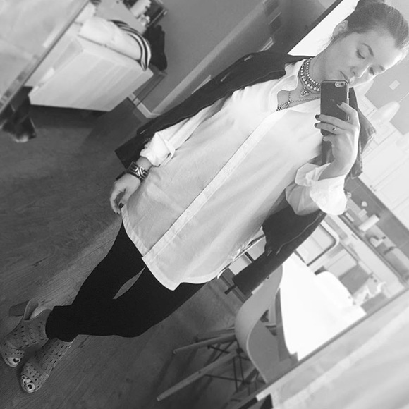 New 14th and Union Trinton Laser Cut Sandal. - Picture 3 of 8