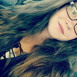 Meet your Posher, Arianna