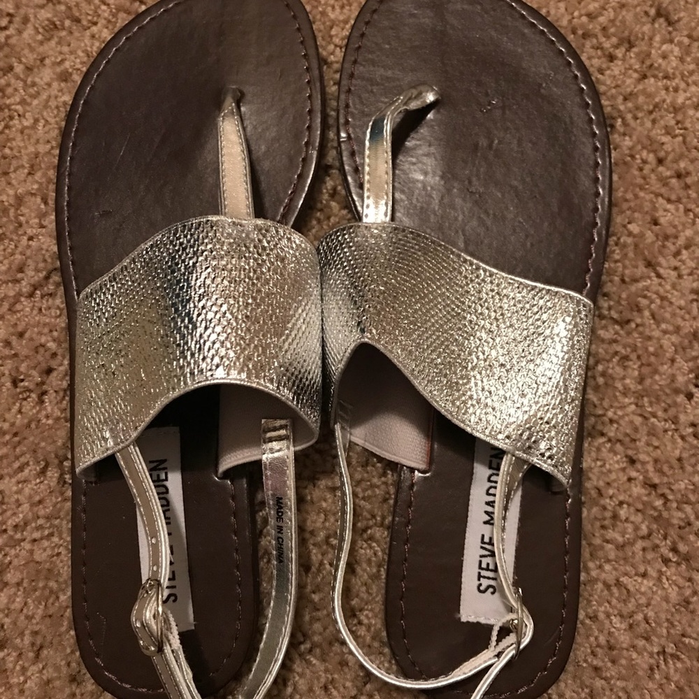 New Steve Madden Sonia sandals