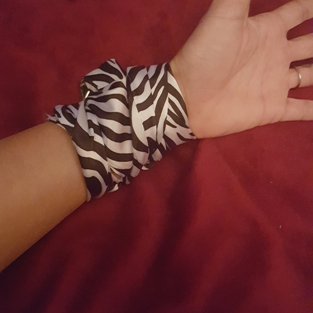 Watch - Picture 2 of 6