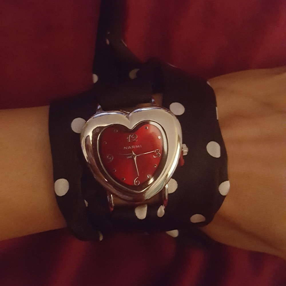 Watch - Picture 6 of 6